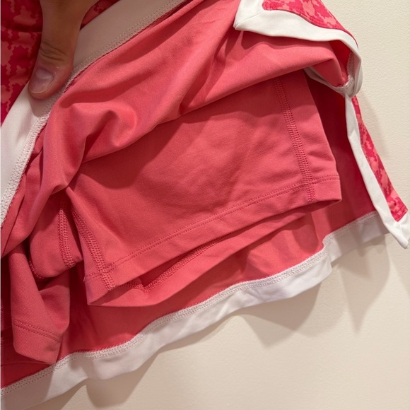 NIKE Women’s Golfing Skort - Picture 2 of 4